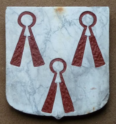 alt